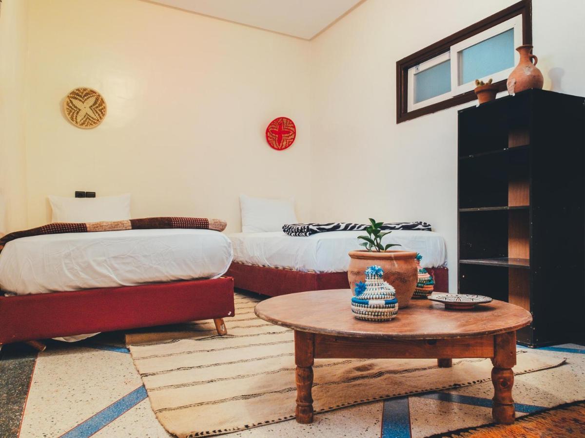 Chill Surfer Hostel Tamraght Екстериор снимка