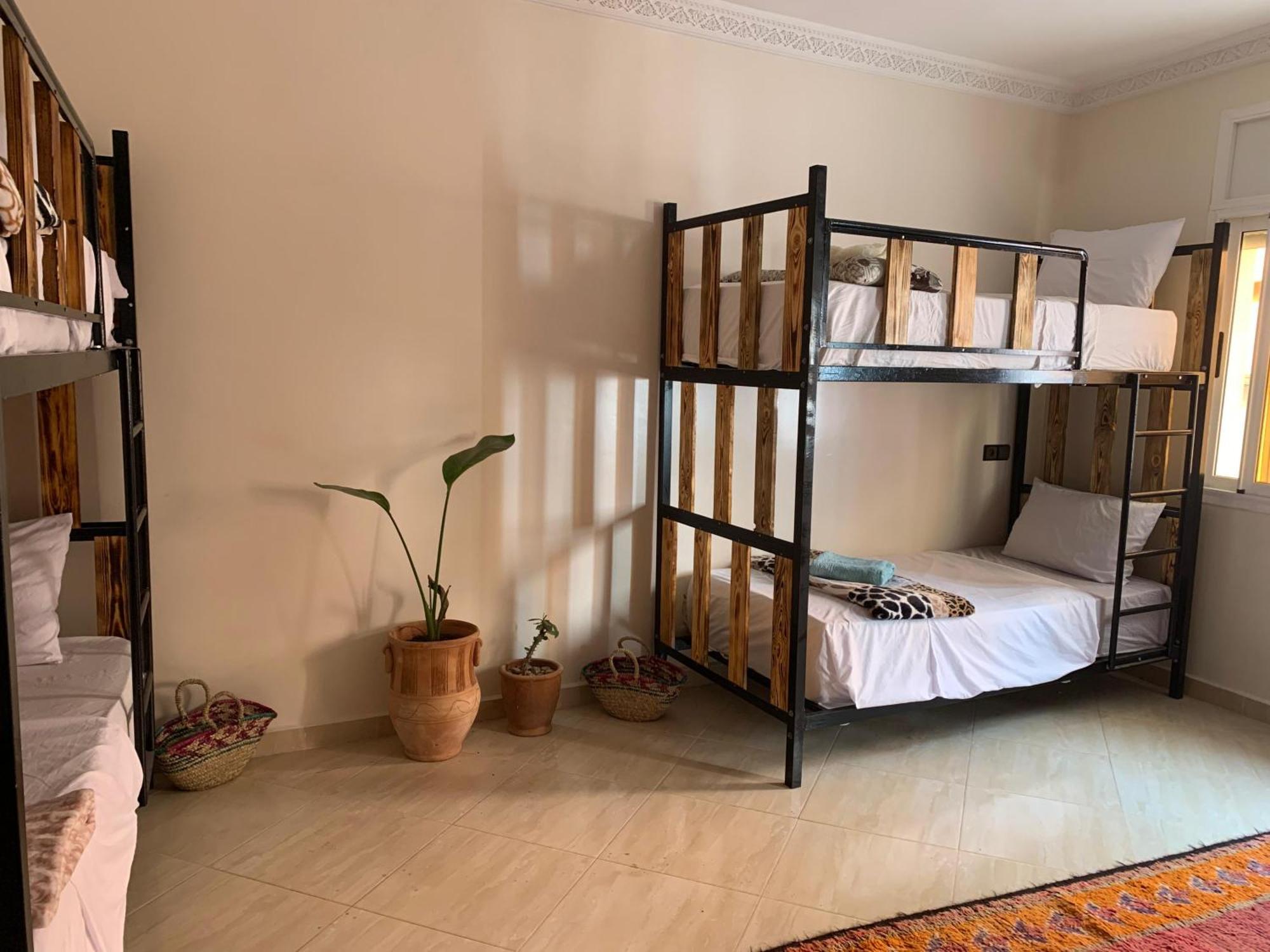 Chill Surfer Hostel Tamraght Екстериор снимка