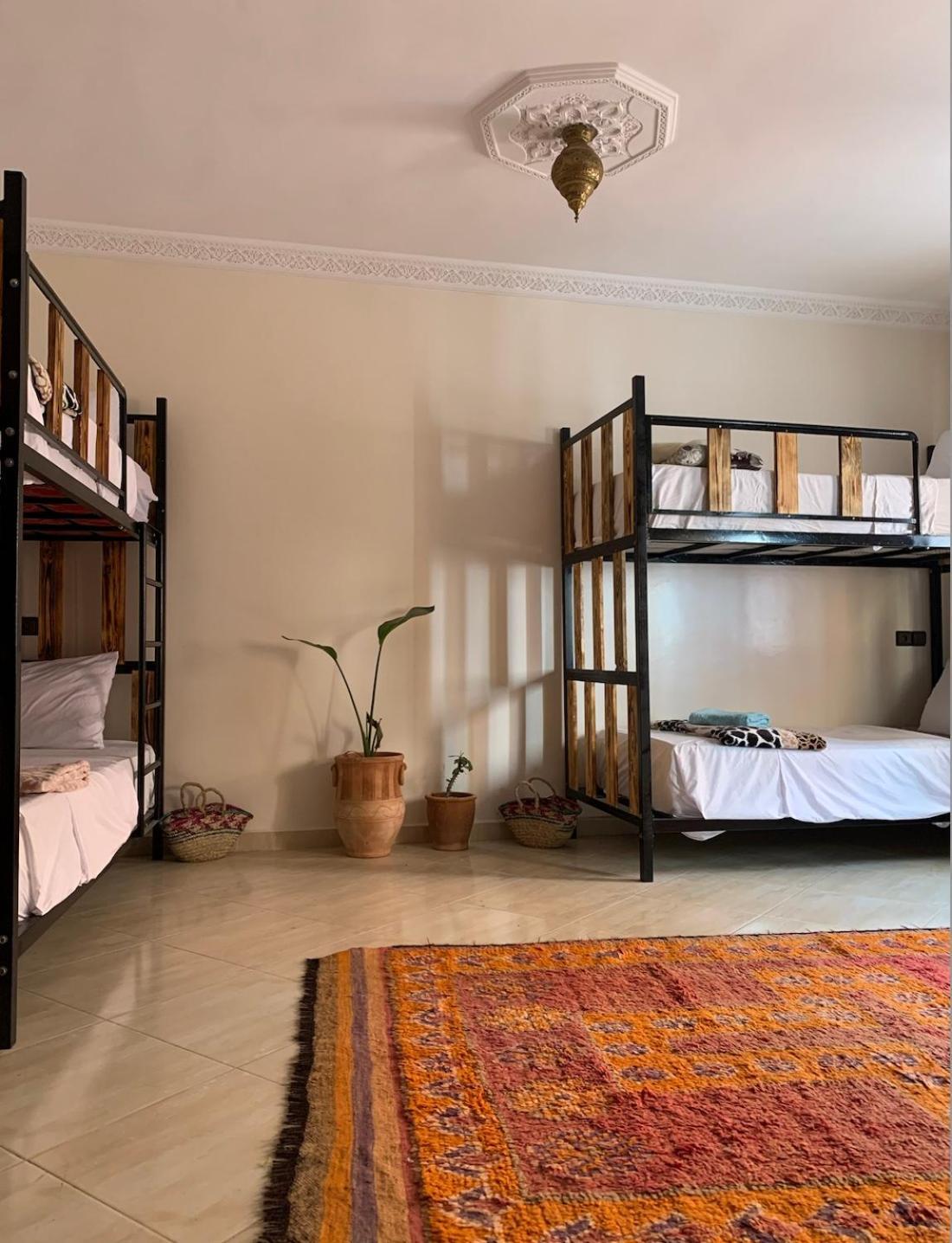 Chill Surfer Hostel Tamraght Екстериор снимка